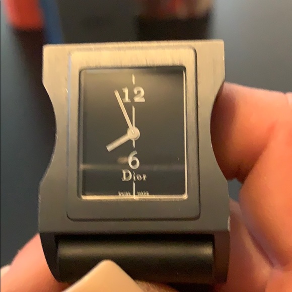 Dior watch! - Picture 3 of 4
